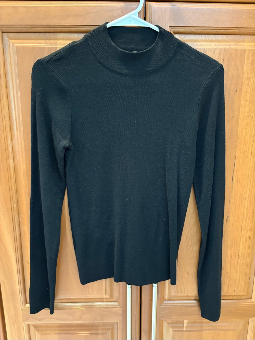 Be Cool Women's Black Mock Neck Sweater L